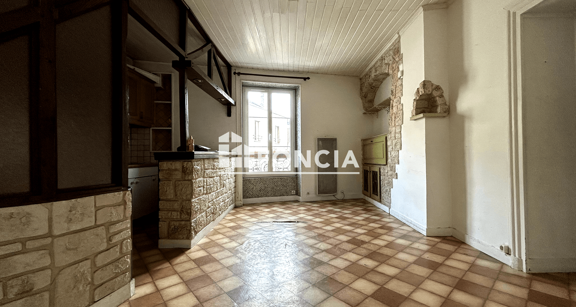 Appartement 2 pièces (51 m²) à vendre - Corbeil-essonnes (91100)