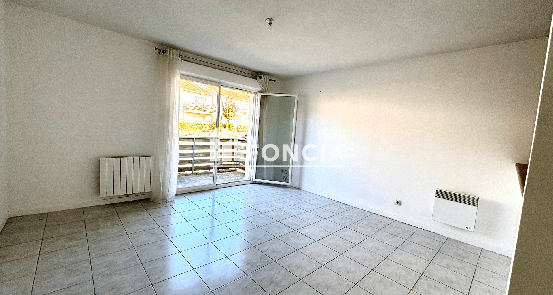 Appartement 2 pièces (44.5 m²) à louer - Jonzac (17500)