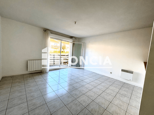 Appartement 2 pièces (44.5 m²) à louer - Jonzac (17500)