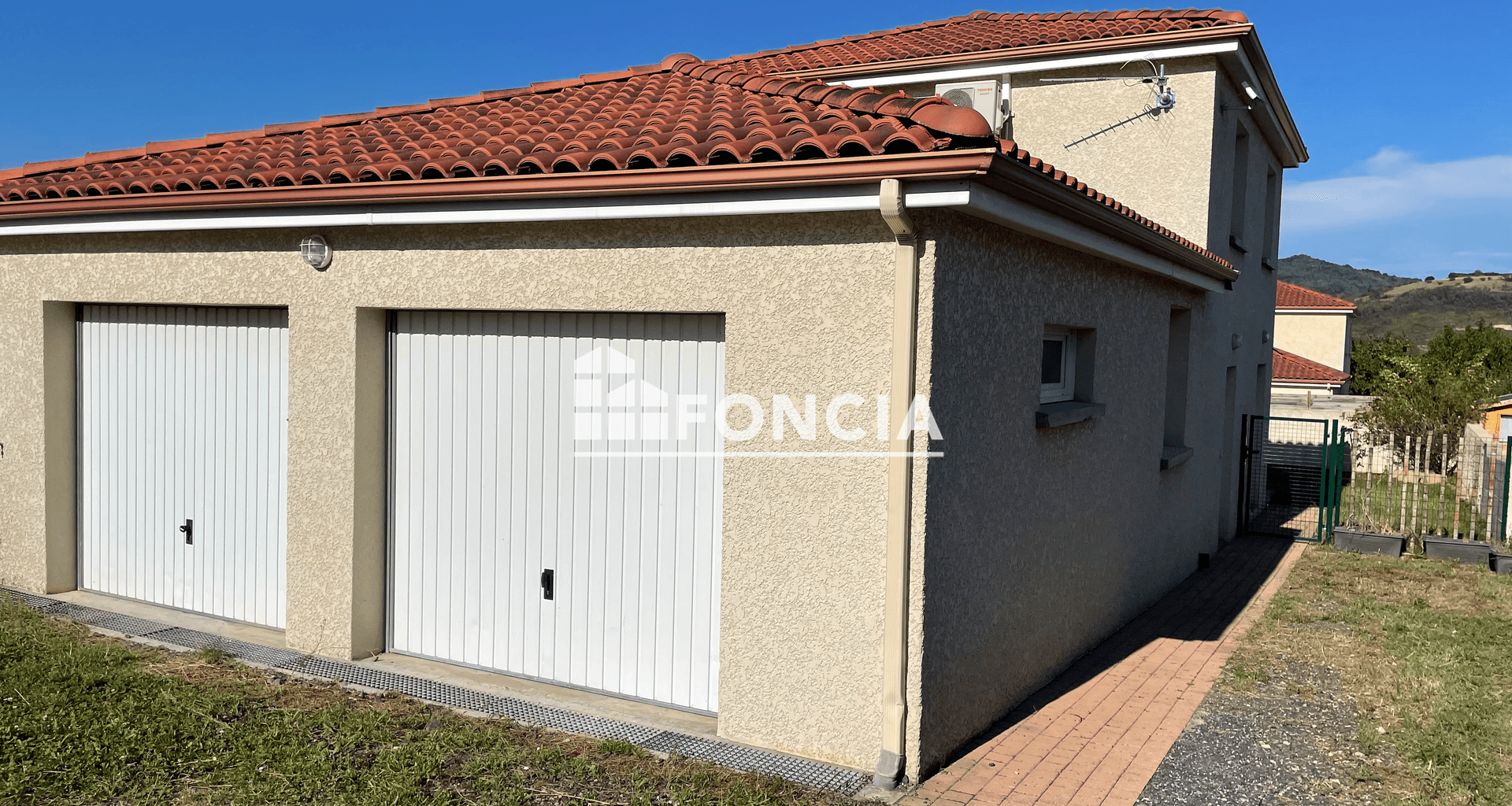 Maison 5 pièces (102.18 m²) à louer - Les Martres-de-veyre (63730)