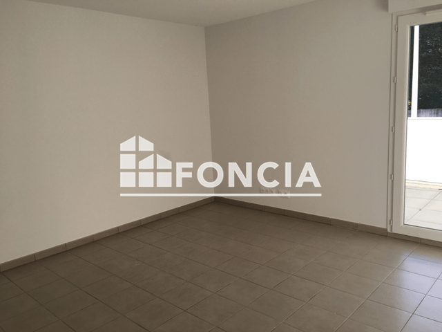 Studio (34 m²) à louer - Nimes (30000)