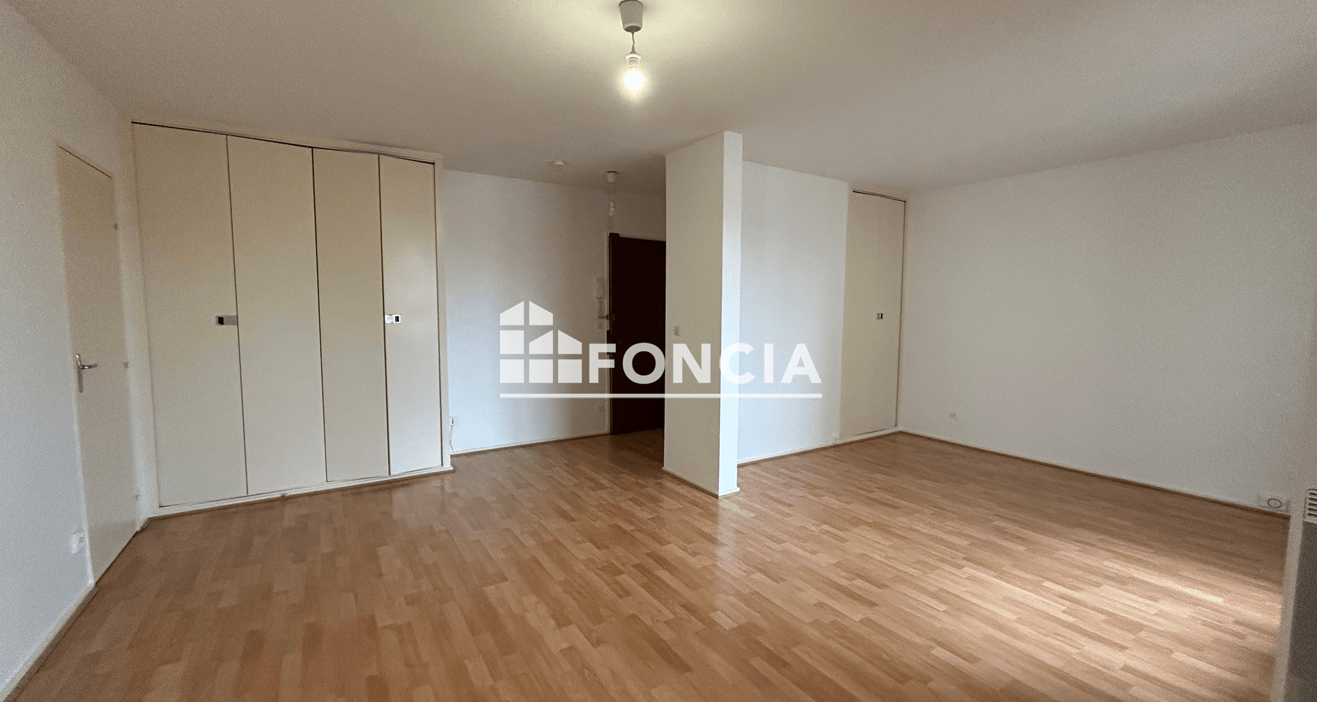 Appartement 2 pièces (60.54 m²) à louer - Villeurbanne (69100)