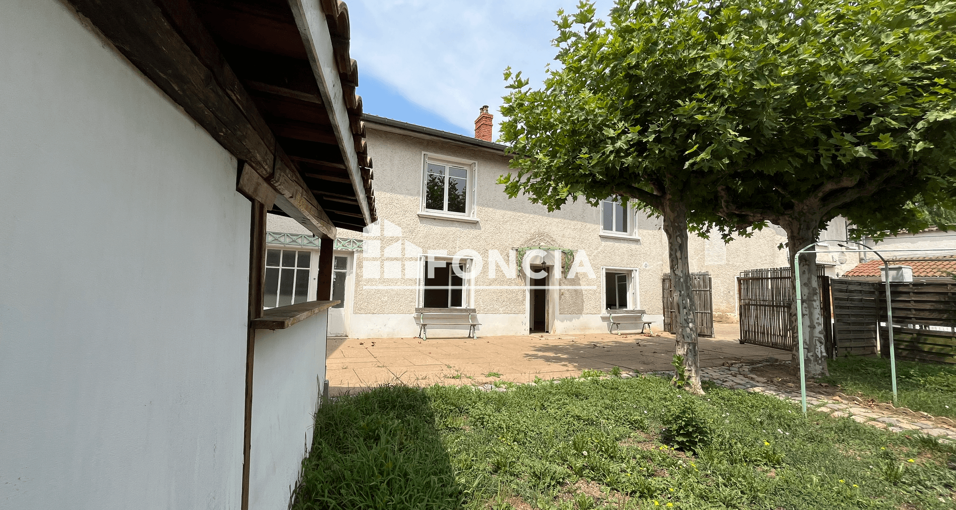 Maison 5 pièces (117.9 m²) à louer - Massieux (01600)