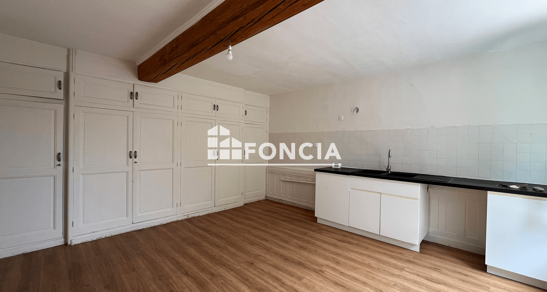 Maison 5 pièces (117.9 m²) à louer - Massieux (01600)
