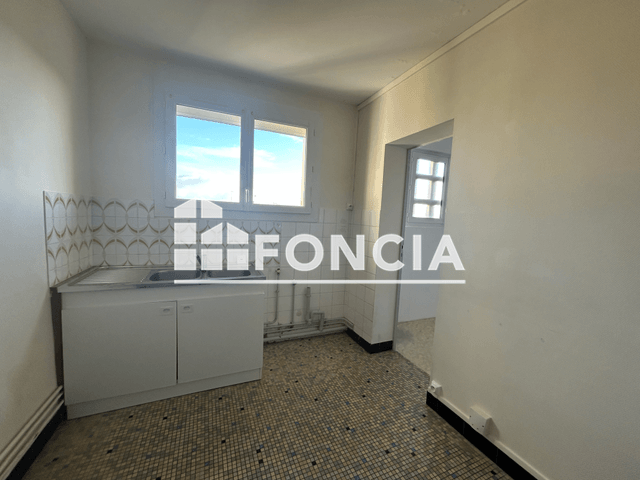 Appartement 3 pièces (66.39 m²) à louer - Rochefort (17300)