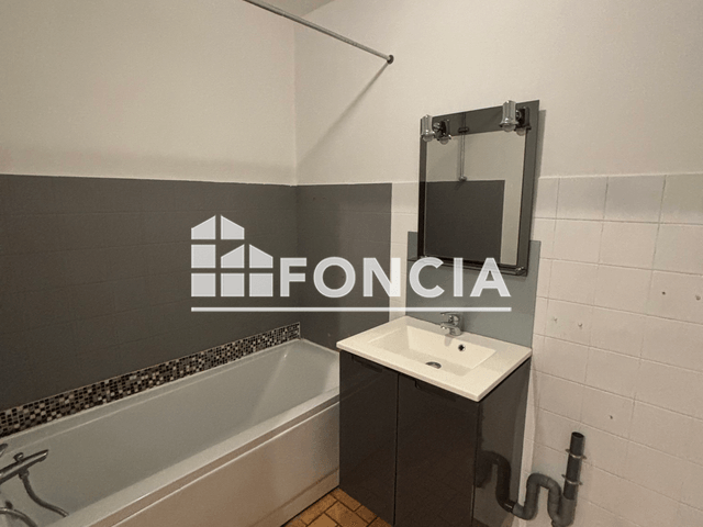 Appartement 2 pièces (51.59 m²) à louer - Saint Etienne (42100)