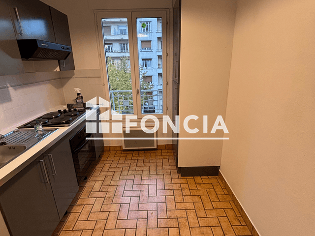 Appartement 2 pièces (51.59 m²) à louer - Saint Etienne (42100)