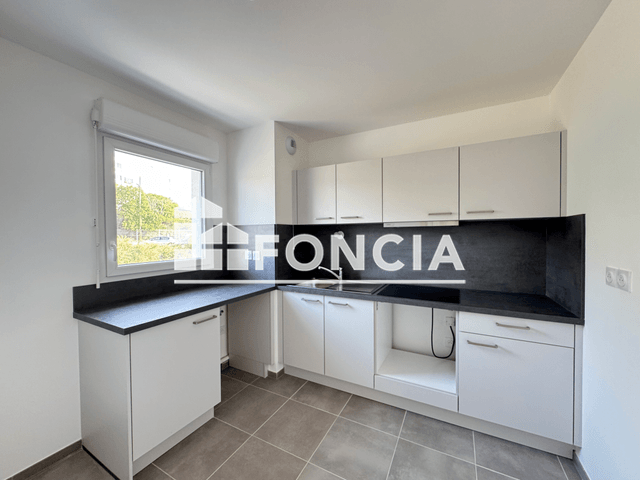 Appartement 3 pièces (64.3 m²) à louer - Marseille 14ᵉ (13014)