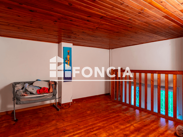 Studio (76 m²) à vendre - Lorient (56100)