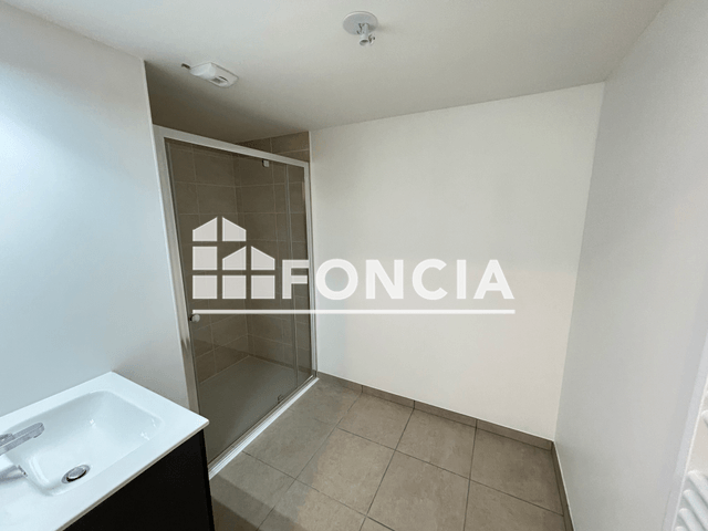 Appartement 2 pièces (46.7 m²) à louer - Avrille (49240)