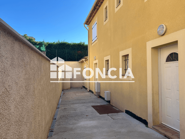 Appartement 5 pièces (96.43 m²) à louer - Rians (83560)