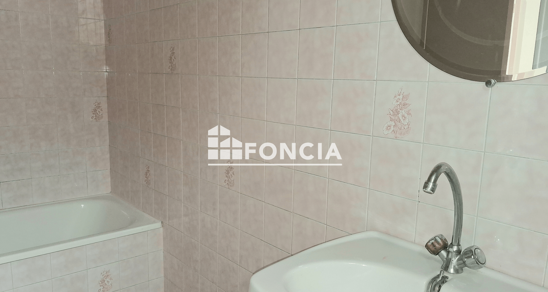Appartement 2 pièces (57 m²) à louer - Nîmes (30000)