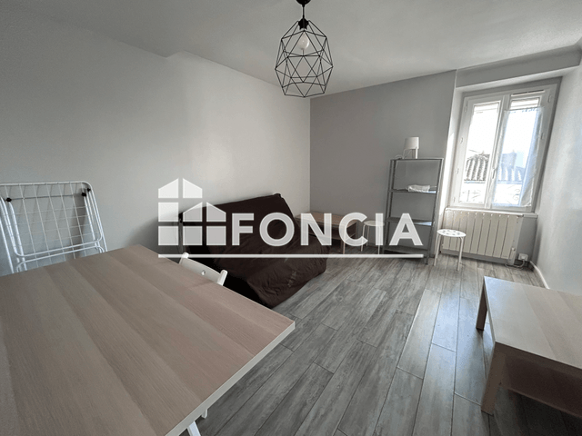 Appartement meublé 2 pièces (33.19 m²) à louer - La Roche Sur Yon (85000)