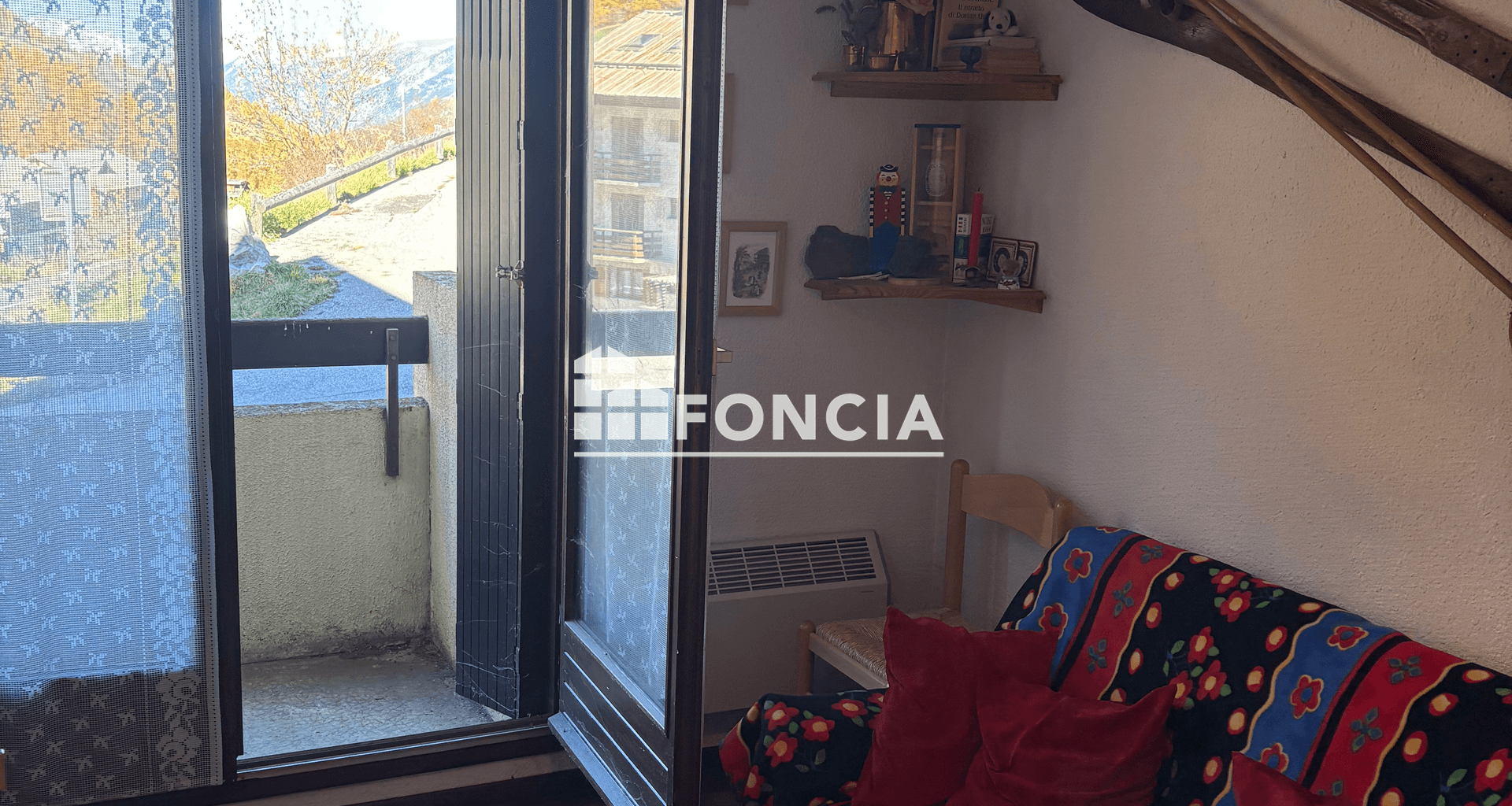 Studio (23 m²) à vendre - Vars (05560)