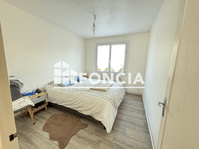 Appartement 3 pièces (70 m²) à vendre - Niort (79000)