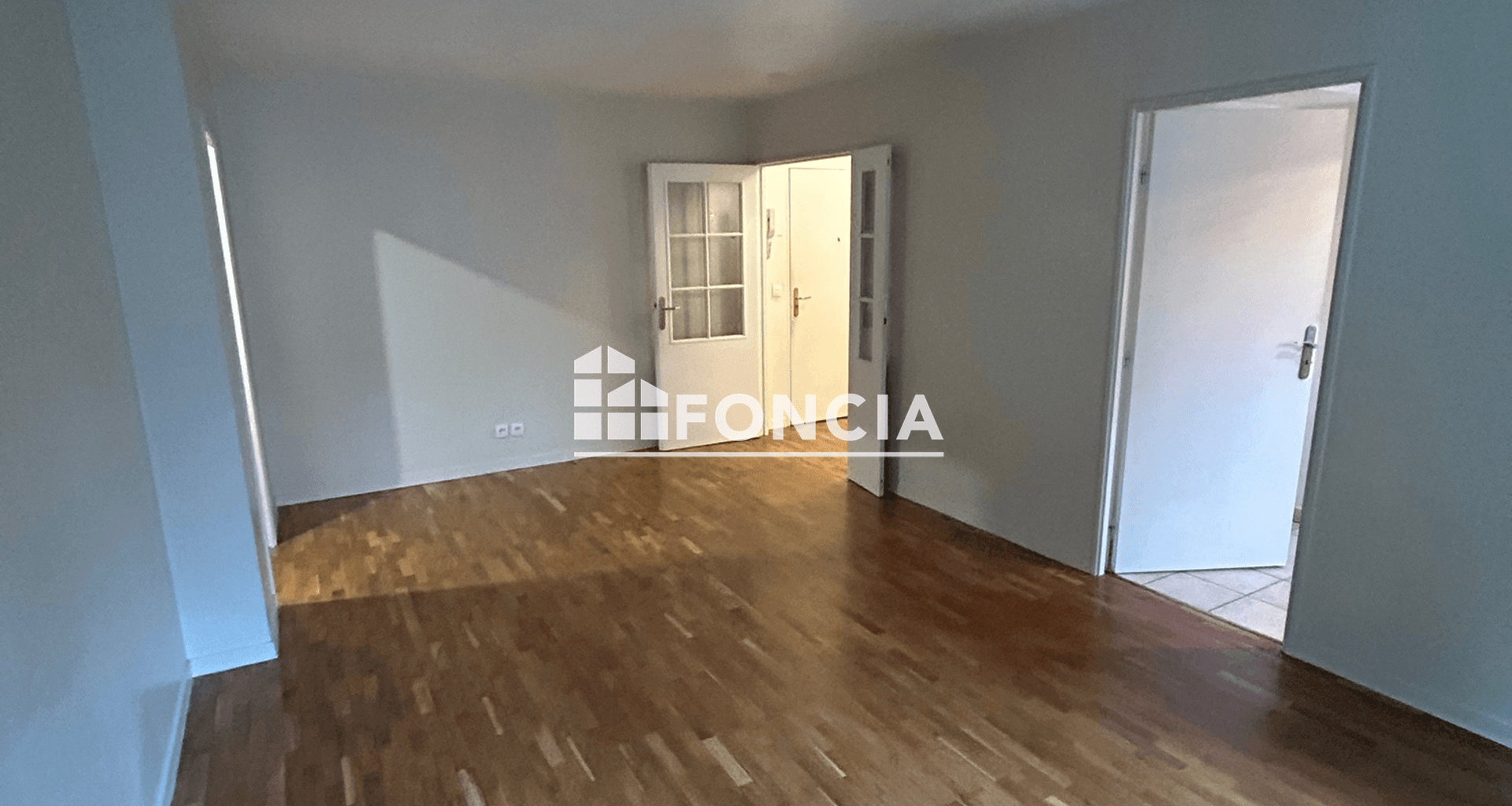 Appartement 2 pièces (48.42 m²) à louer - Le Plessis-robinson (92350)