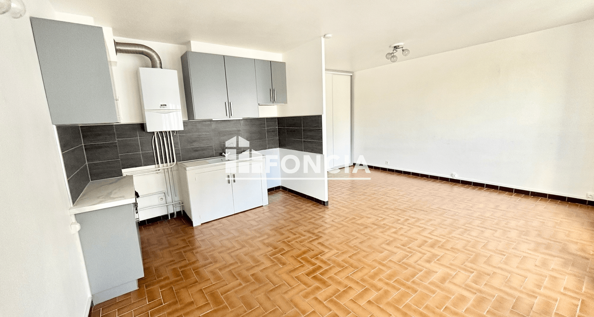 Studio (37.03 m²) à louer - Tournon-sur-rhône (07300)