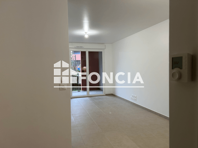 Appartement 2 pièces (39.5 m²) à louer - Nimes (30000)