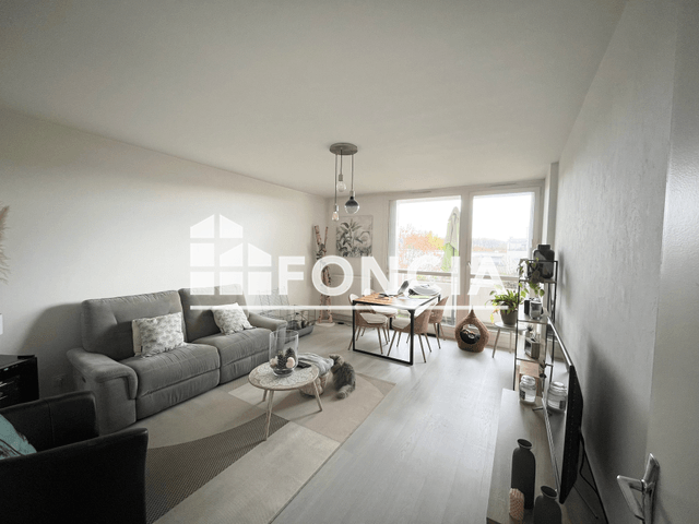 Appartement 2 pièces (56.35 m²) à louer - Bourg En Bresse (01000)