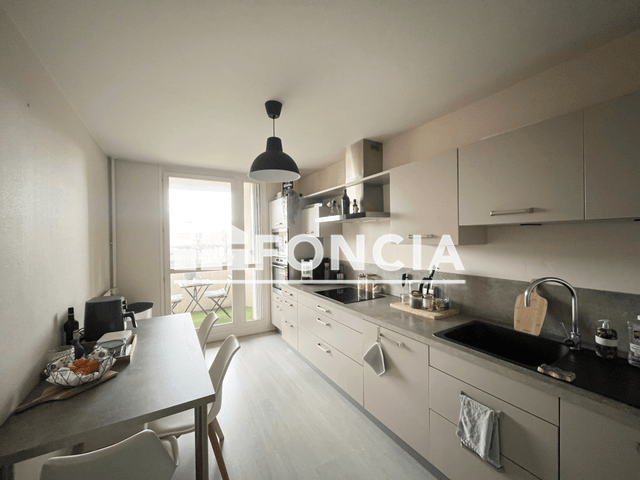 Appartement 2 pièces (56.35 m²) à louer - Bourg En Bresse (01000)