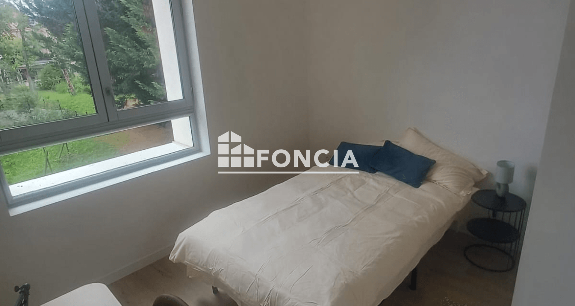 Appartement meublé 4 pièces (78.5 m²) à louer - Evry (91000)