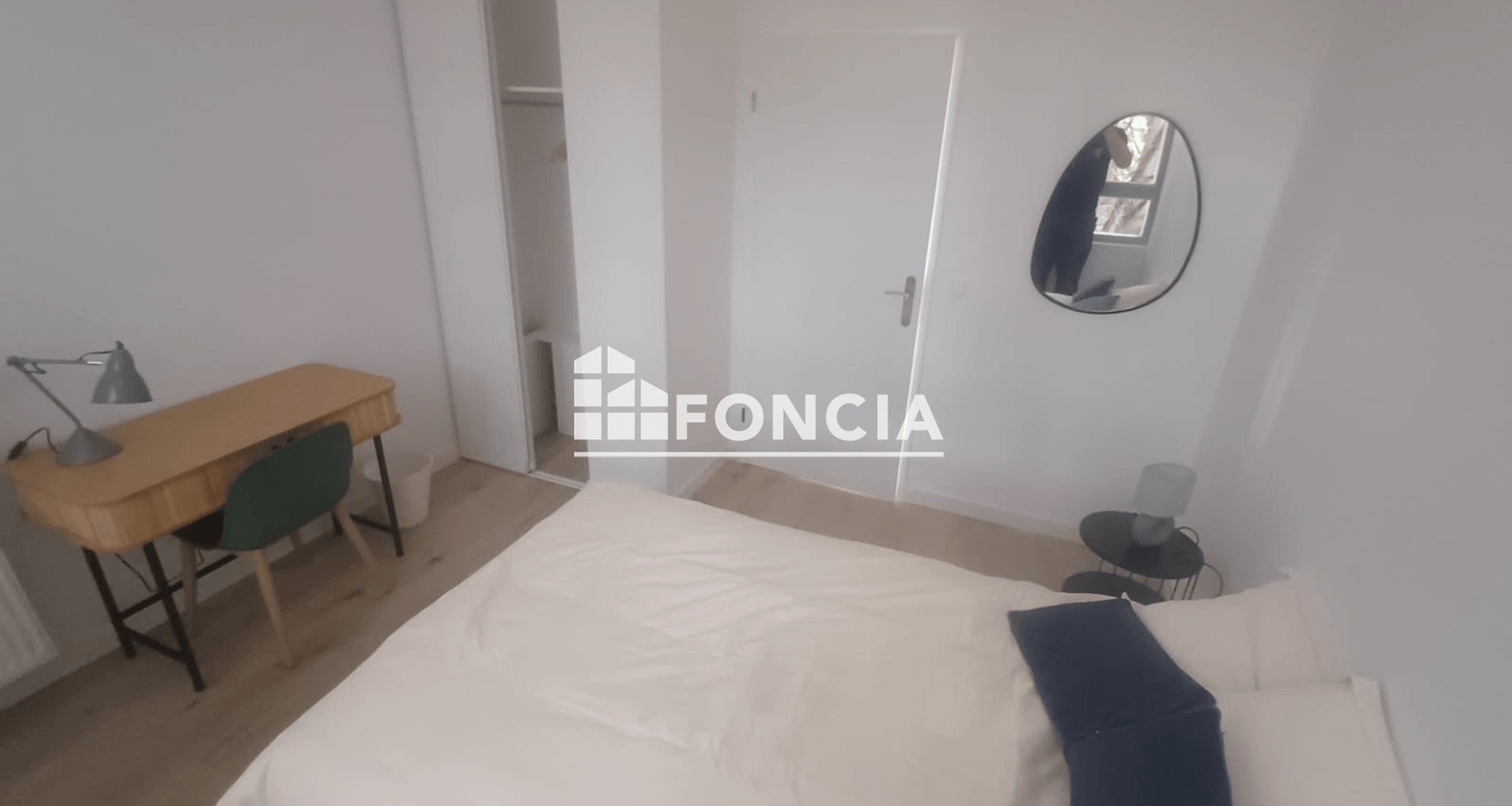 Appartement meublé 4 pièces (78.5 m²) à louer - Evry (91000)