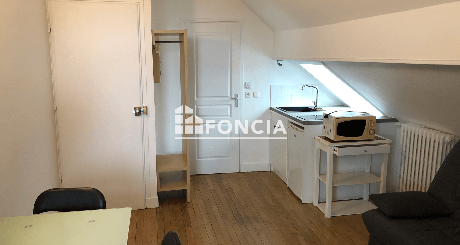 Studio meublé (15.37 m²) à louer - Dammarie-les-lys (77190)