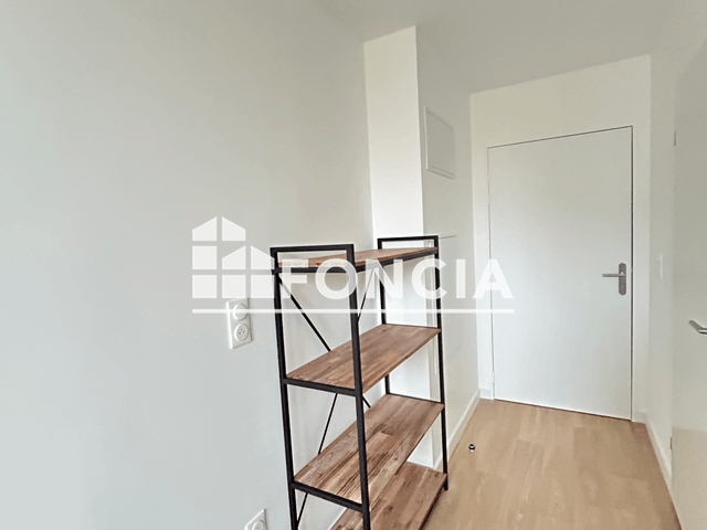 Studio meublé (16.99 m²) à louer - Orleans (45100)