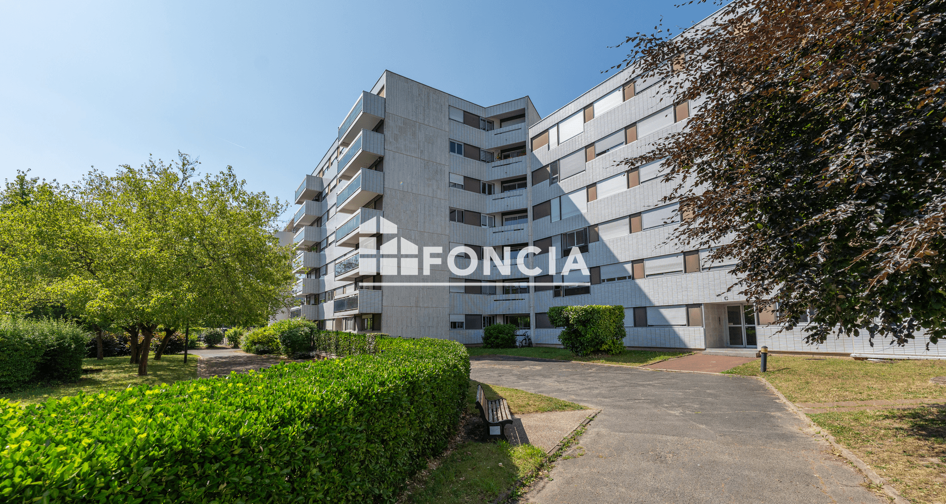 Appartement 2 pièces (64 m²) à vendre - Rueil-malmaison (92500)
