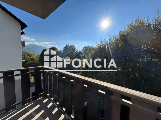 Studio (34.5 m²) à louer - St Martin D'uriage (38410)