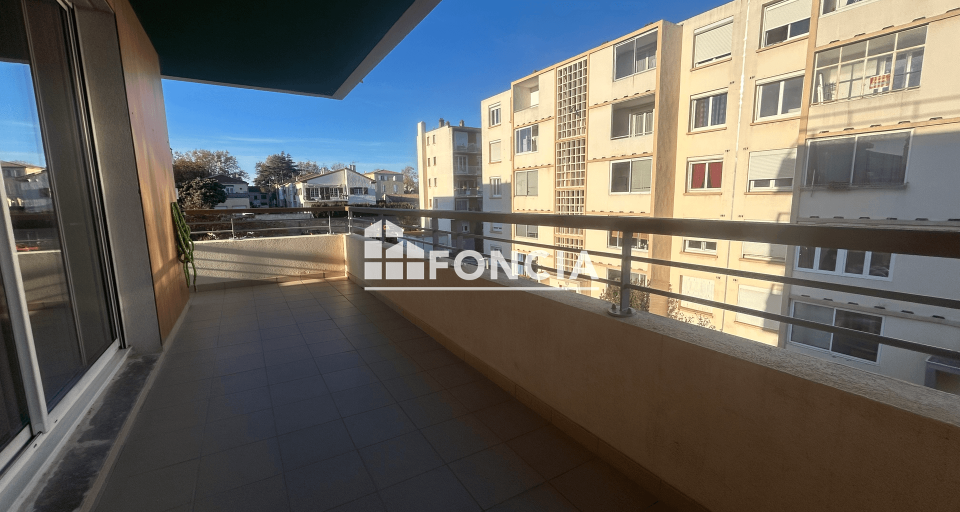 Appartement 5 pièces (102.69 m²) à louer - Béziers (34500)