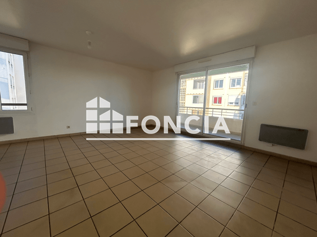 Appartement 5 pièces (102.69 m²) à louer - Beziers (34500)