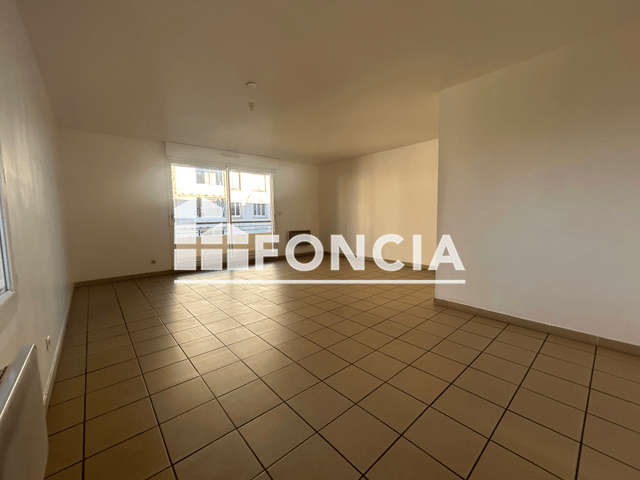 Appartement 5 pièces (102.69 m²) à louer - Beziers (34500)