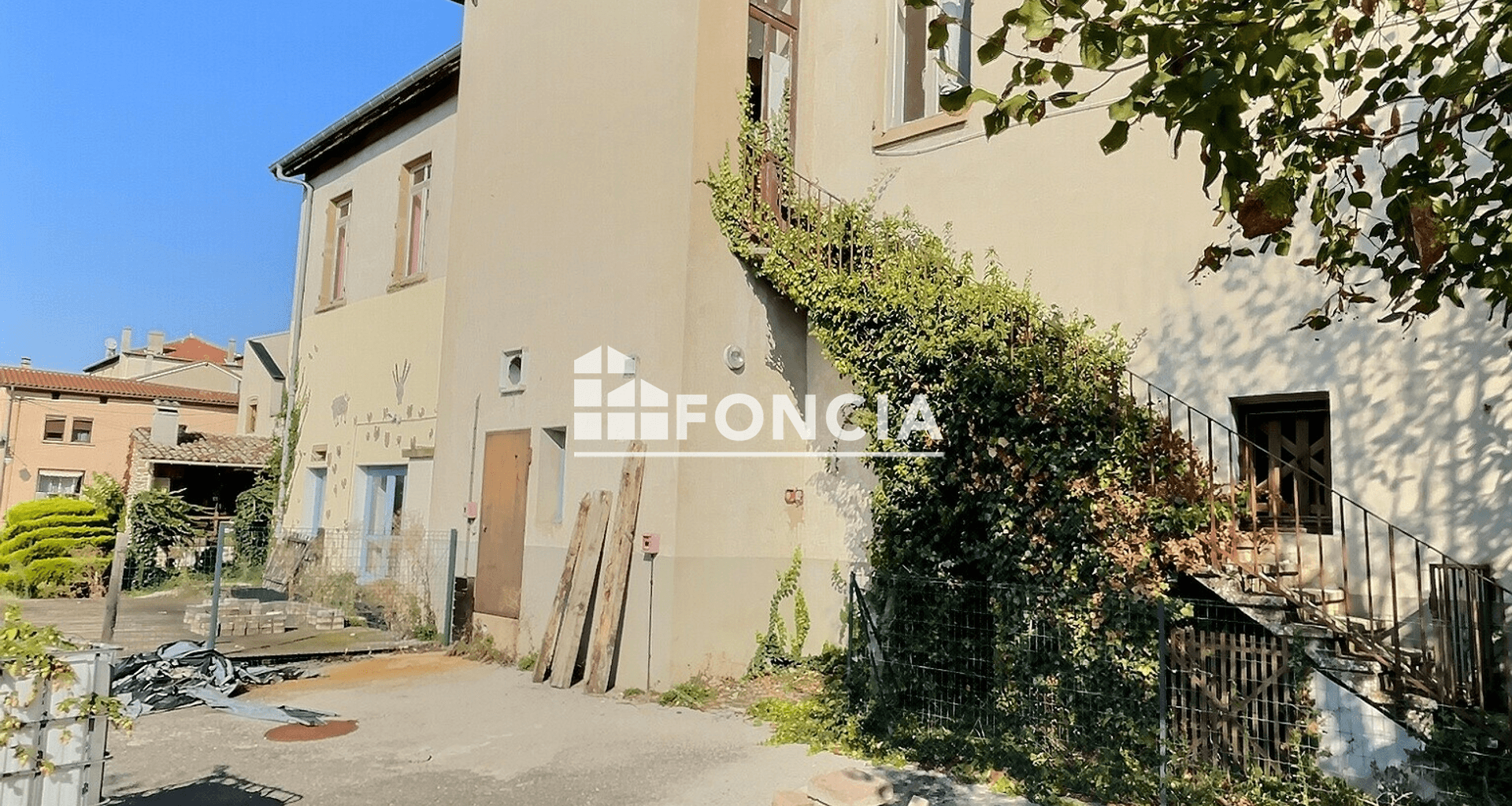 Maison 10 pièces (300 m²) à vendre - Ville-sous-anjou (38150)