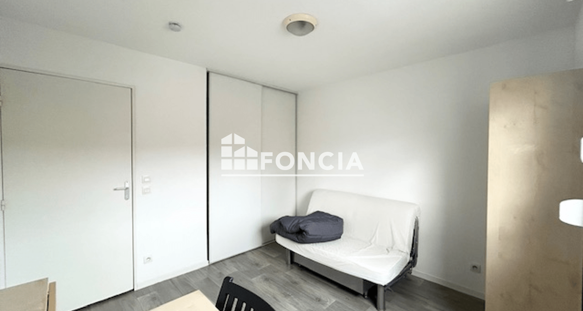 Studio meublé (19.6 m²) à louer - Saint-étienne (42000)
