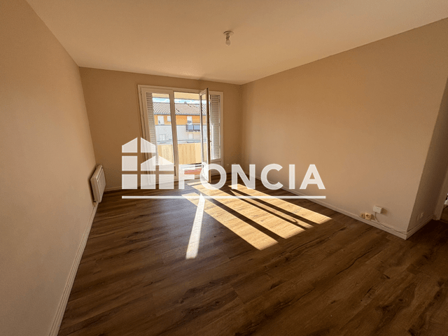 Appartement 3 pièces (63.57 m²) à louer - Guilherand Granges (07500)