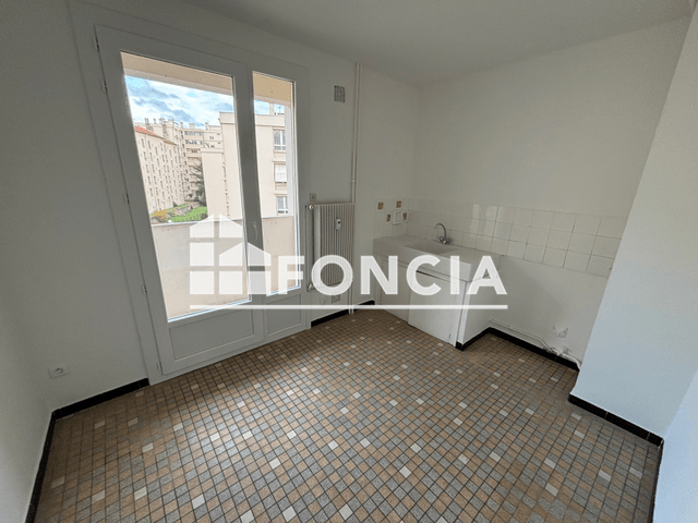 Appartement 5 pièces (112 m²) à louer - Lyon 7ᵉ (69007)