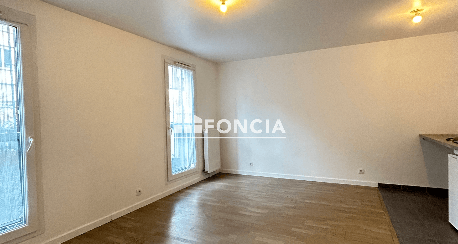 Studio (31 m²) à louer - Massy (91300)