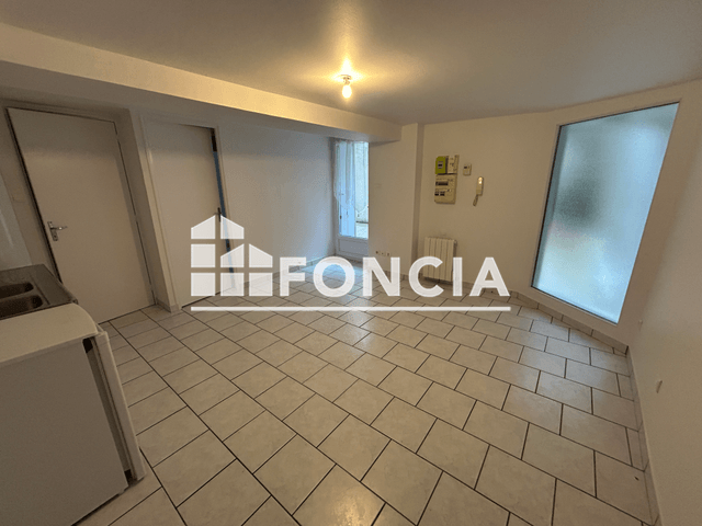 Appartement 2 pièces (26.69 m²) à louer - La Roche Sur Yon (85000)
