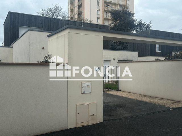 Maison 4 pièces (104.54 m²) à louer - Poitiers (86000)