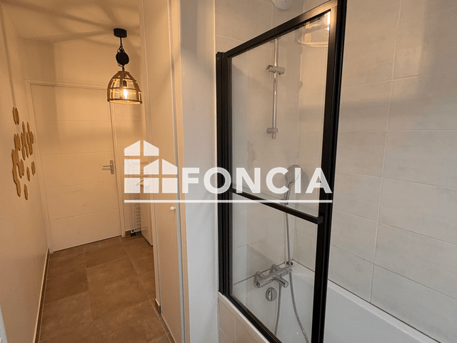 Appartement meublé 2 pièces (44.01 m²) à louer - Bonneville (74130)