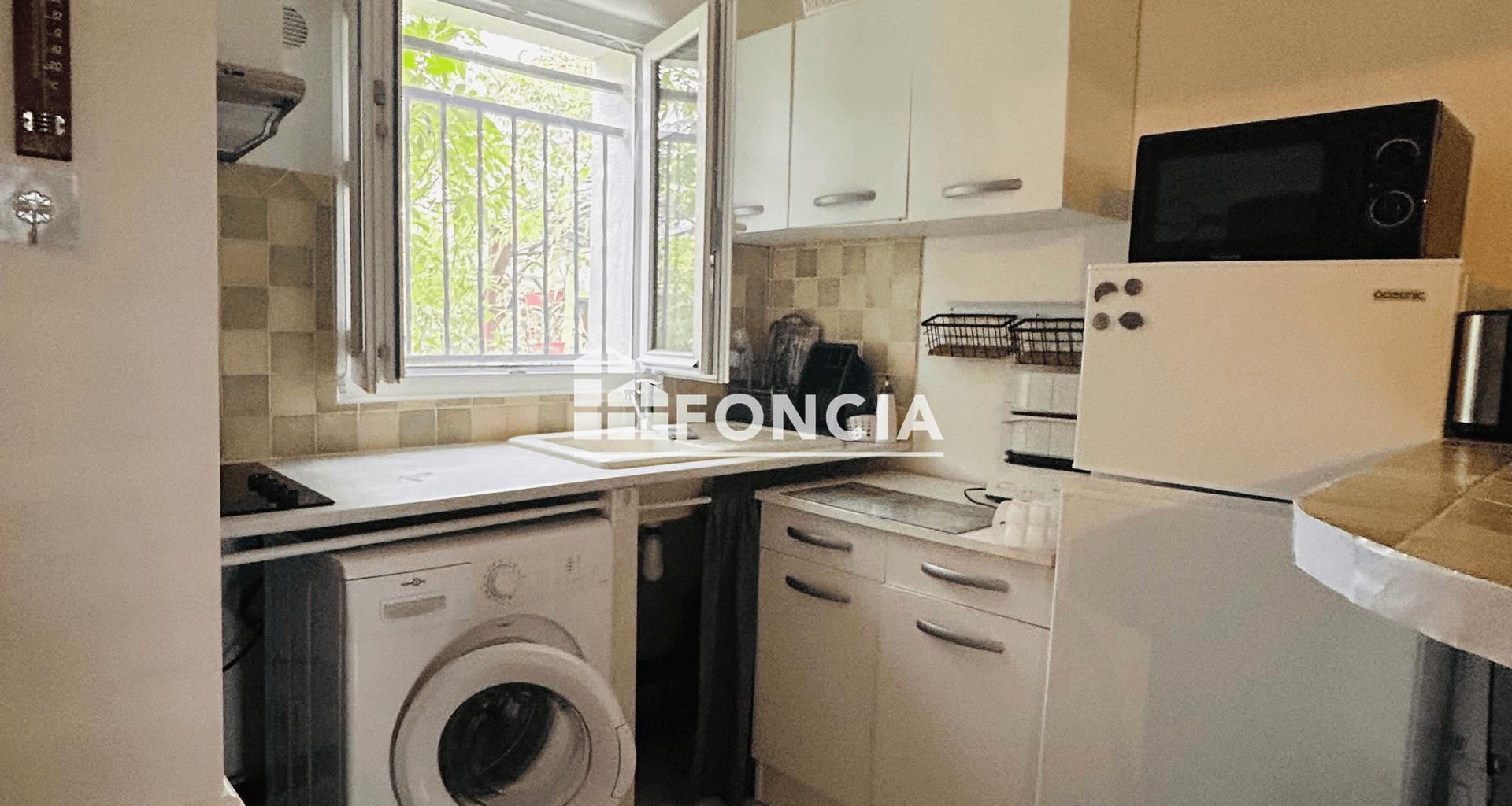 Appartement meublé 2 pièces (42.89 m²) à louer - Sainte-geneviève-des-bois (91700)