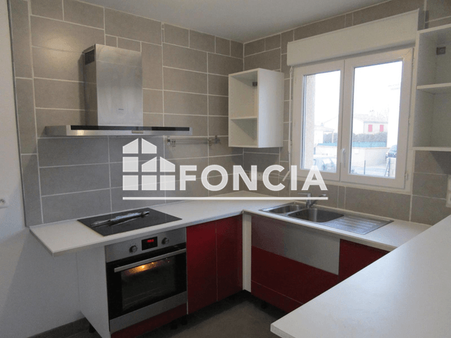 Maison 4 pièces (87 m²) à louer - Saint-sulpice (81370)