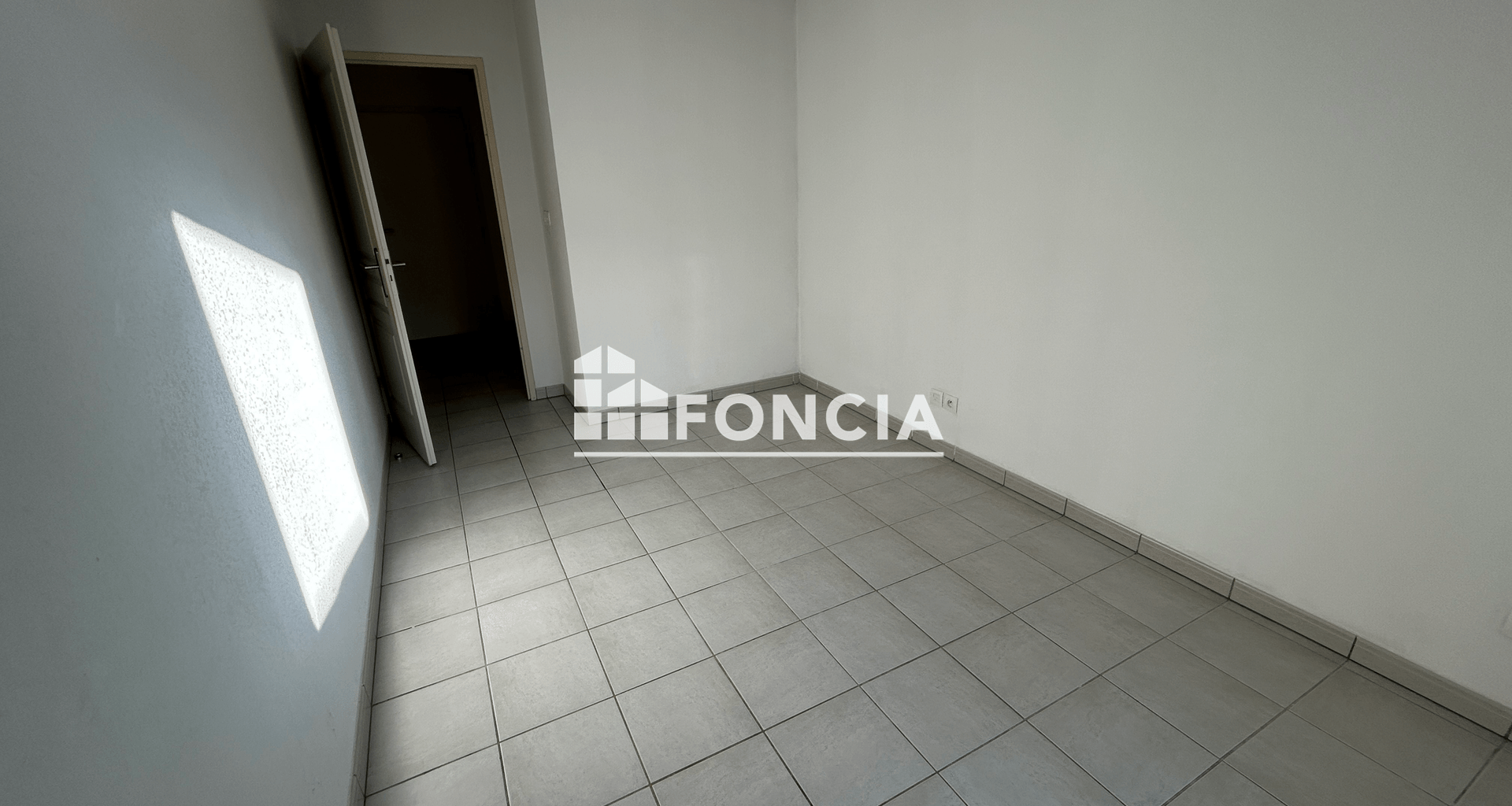 Appartement 2 pièces (41 m²) à vendre - Nîmes (30000)