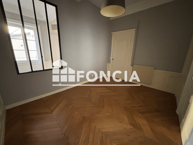 Appartement 4 pièces (156.38 m²) à louer - Lyon 2ᵉ (69002)