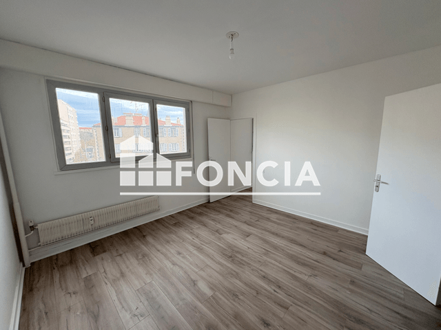 Appartement 2 pièces (55.8 m²) à louer - Clermont Ferrand (63000)