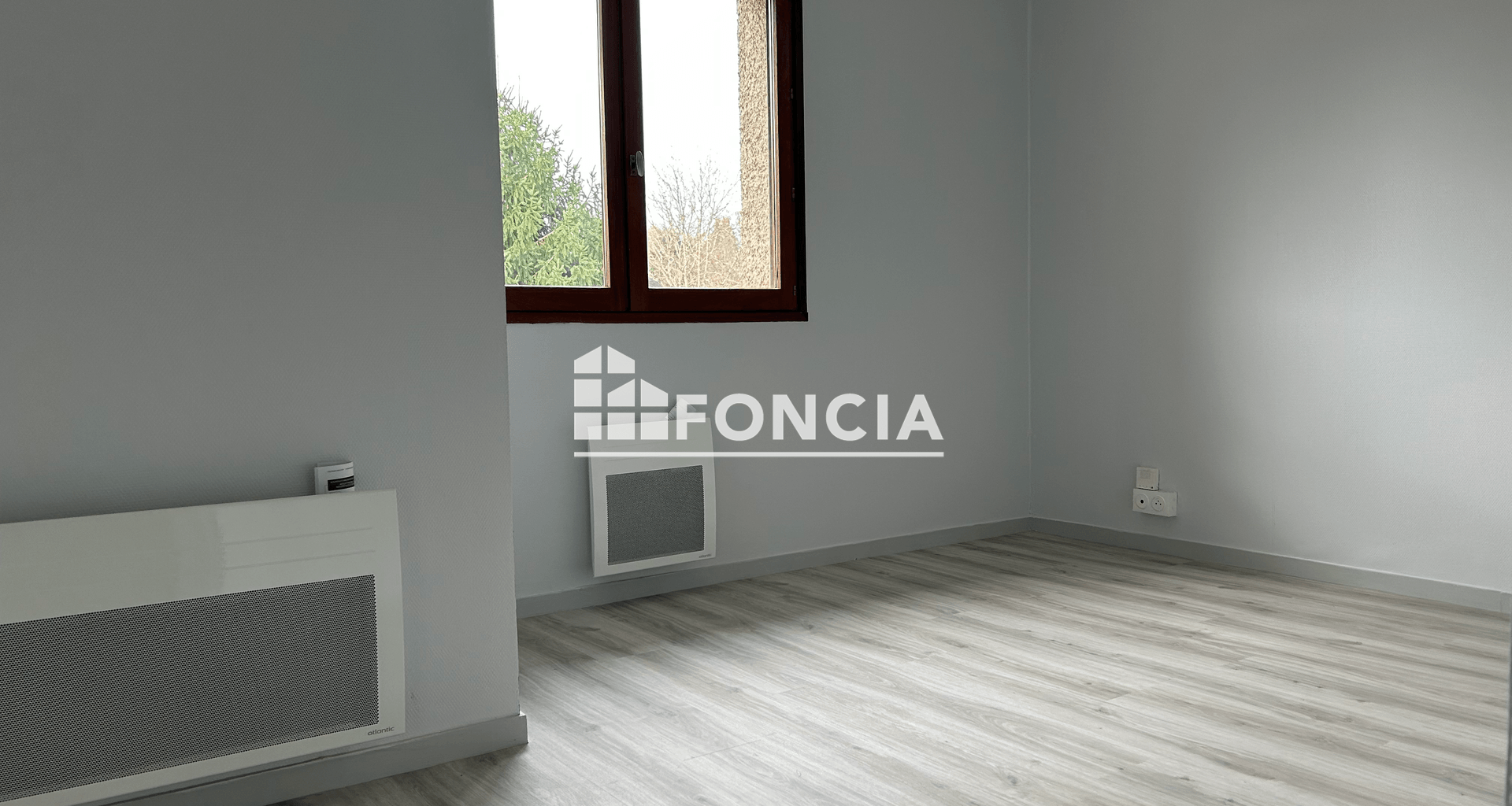 Studio (27.93 m²) à louer - Oloron-sainte-marie (64400)