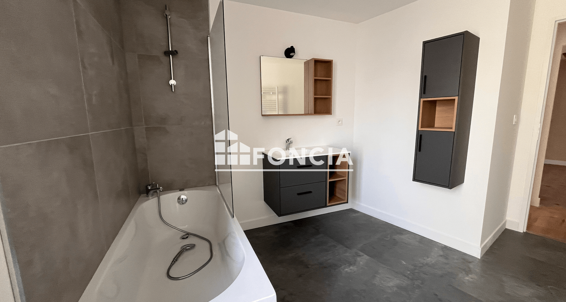 Appartement 4 pièces (84.78 m²) à louer - Neuves-maisons (54230)