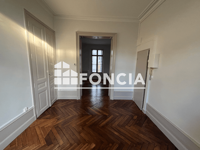 Appartement 2 pièces (48.7 m²) à louer - Tours (37000)