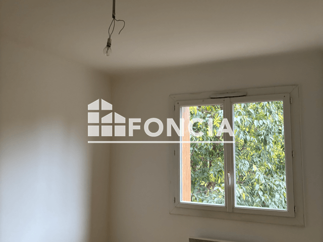 Appartement 2 pièces (38.8 m²) à louer - Nimes (30000)